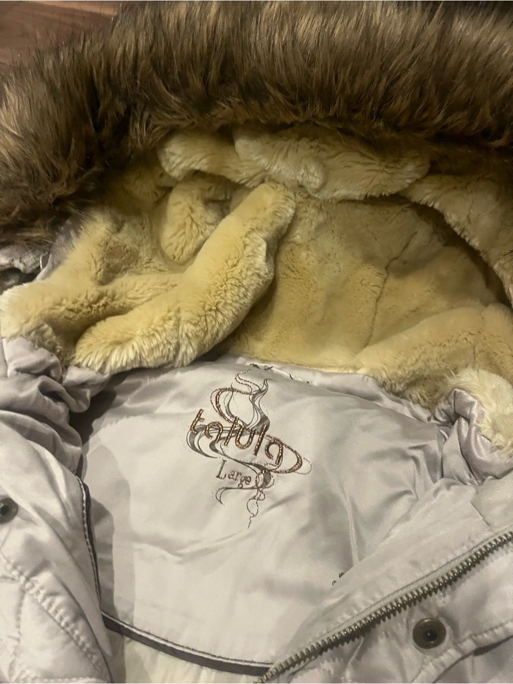 Talula TNA Light Gray Puffer Jacket with Faux Fur Hood - Picture 2 of 2